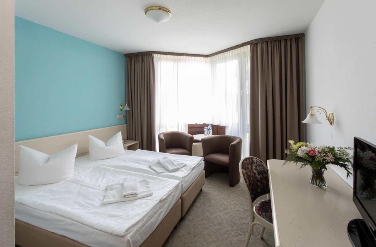Kurhotel Bad Schmiedeberg Exteriör bild
